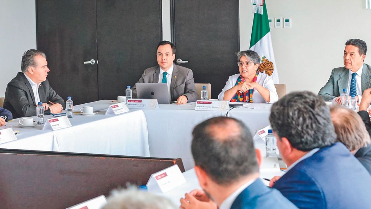 La Secretaría de Economía constituyó una primera mesa de alto nivel integrada por autoridades y empresarios hacia la revisión del Tratado de Libre Comercio