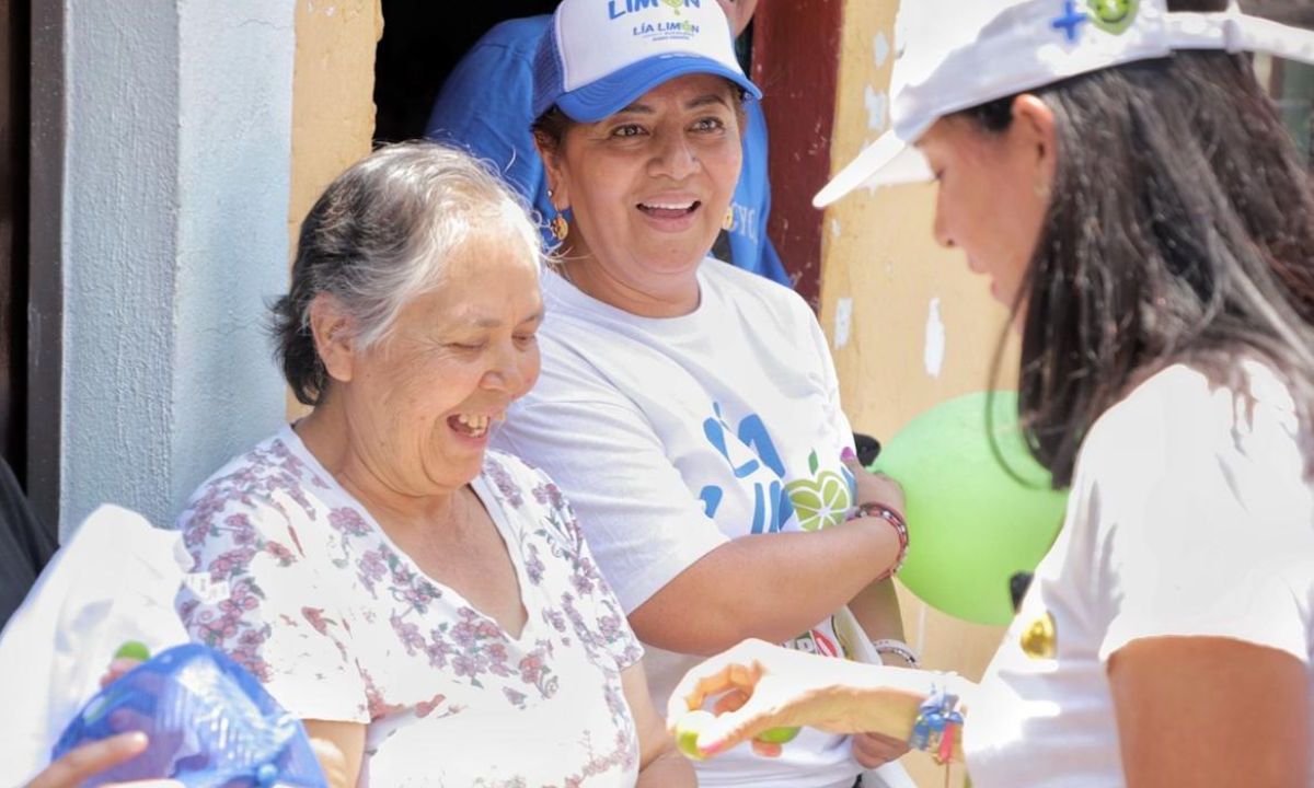 La abanderada de la alianza Va X la Ciudad de México de Álvaro Obregón exhortó a la ciudadanía a acudir a las urnas desde temprano para ejercer el derecho al voto