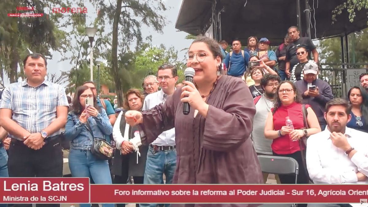 La ministra de la Suprema Corte de Justicia de la Nación (SCJN), Lenia Batres Guadarrama, fue confrontada cuando realizaba una sesión informativa sobre la propuesta de reforma judicial