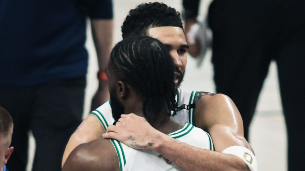 De ganar hoy, Boston se convertirá en el equipo con más títulos en la historia de la NBA, al superar el registro de 17 que los tiene empatados con los LA Lakers