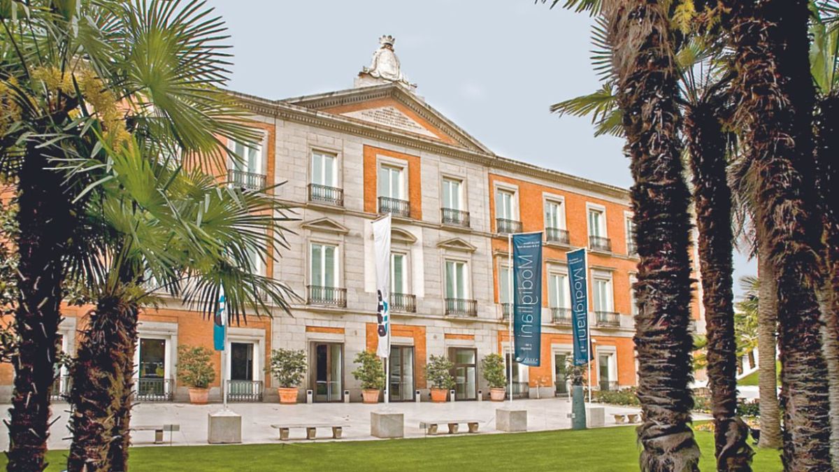 Para combatir el calor durante el verano, la ciudad de Madrid, España, sugirió ayer a los turistas que visiten sus museos durante las horas más tórridas del día