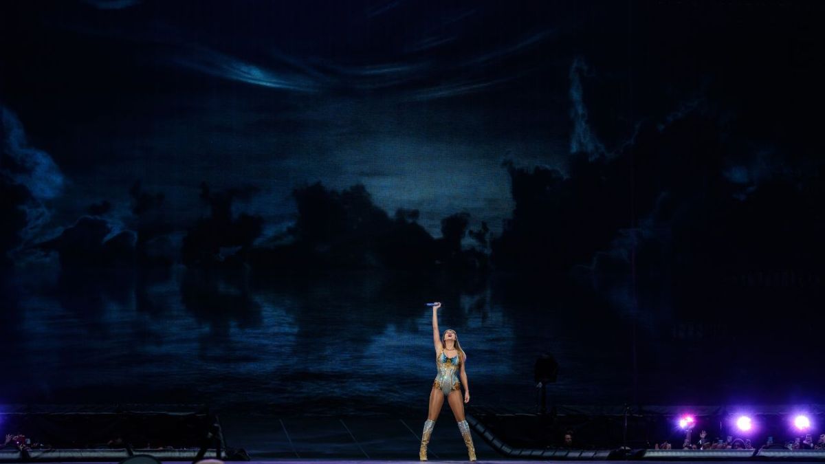 Los fans escoceses de la cantante estadounidense Taylor Swift hicieron temblar el suelo durante sus conciertos en Edimburgo