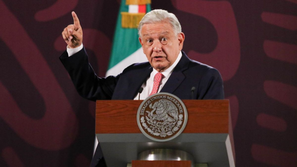 Mañanera. El presidente López Obrador aplaudió la iniciativa de Sheinbaum y apoyó la labor de la Guardia.