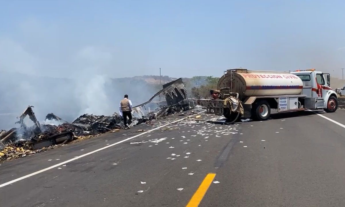 IMSS-Bienestar asegura que apoyará las investigaciones sobre accidente carreterro en Nayarit