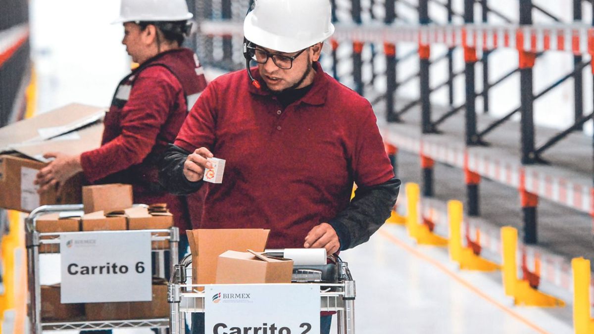 Medida. Durante la pandemia, Birmex importó medicamentos de otros países para hacer frente a la crisis.