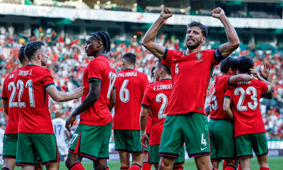 Portugal superó 4-2 al combinado de Finlandia con la destacada actuación de Bruno Fernandes al frente del equipo