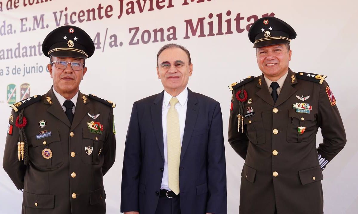 Encabeza Gobernador Durazo toma de protesta del nuevo comandante de la Cuarta Zona Militar