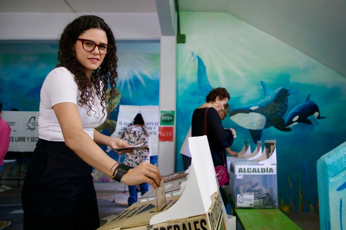 María Luisa Alcalde aseguró que esta jornada electoral será ejemplar y pidió al pueblo de México participar en esta elección.