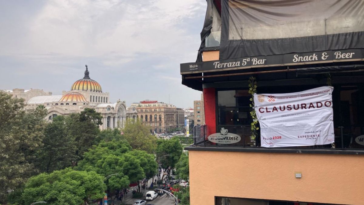 Clausura Invea tres bares en Plaza Juárez