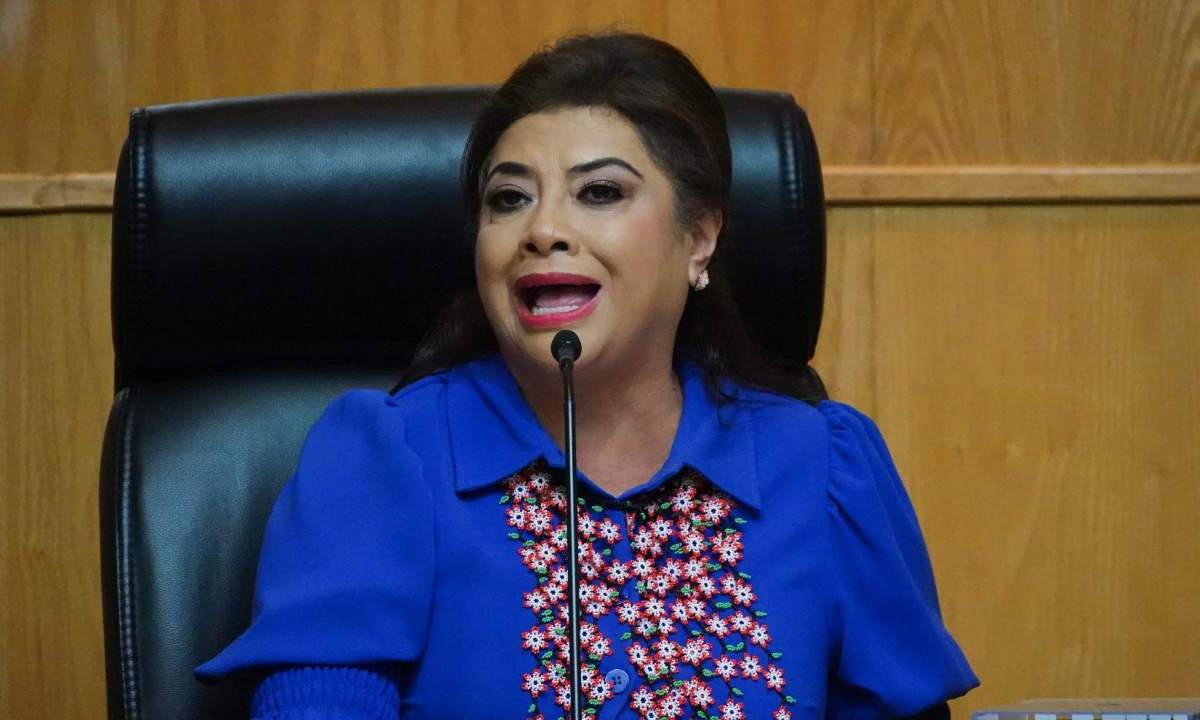 La jefa de Gobierno electa, Clara Brugada, condenó el levantamiento militar en Bolivia y externó su respaldo al presidente de aquel país