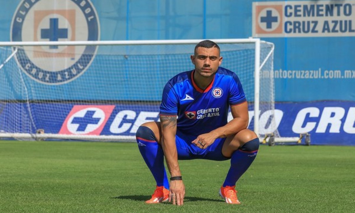 Foto: X@CruzAzul/ Giorgos Giakoumakis, nuevo jugador de La Máquina