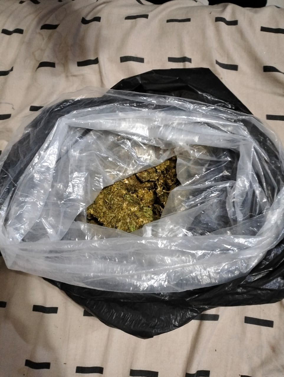 Foto: SSC/2 kilos con mariguana encontradas en casa del distribuidor de drogas