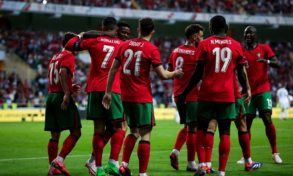 Con un resultado final de 3-0 en el Estadio Municipal de Aveiro, Cristiano Ronaldo comandó la goleada de Portugal ante Irlanda