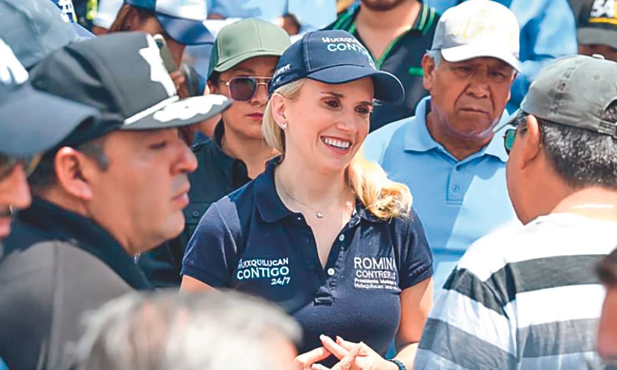 ACERCAMIENTO. La alcaldesa Romina Contreras participó en el programa Huixquilucan Contigo 24/7.