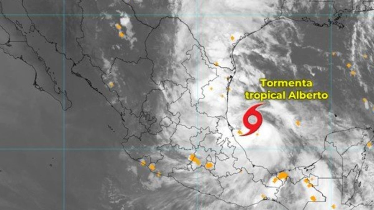 La Tormenta tropical "Alberto" sigue su curso a costas mexicanas, por lo que durante la madrugada del jueves 20 de junio podría tocar tierra.