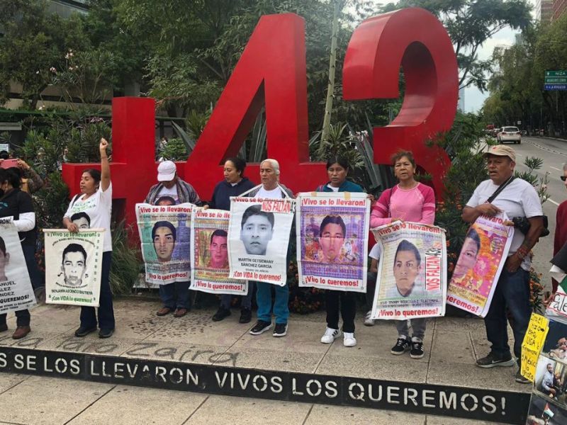 Ejército se porta con mala fe en caso Ayotzinapa: Padres de los 43