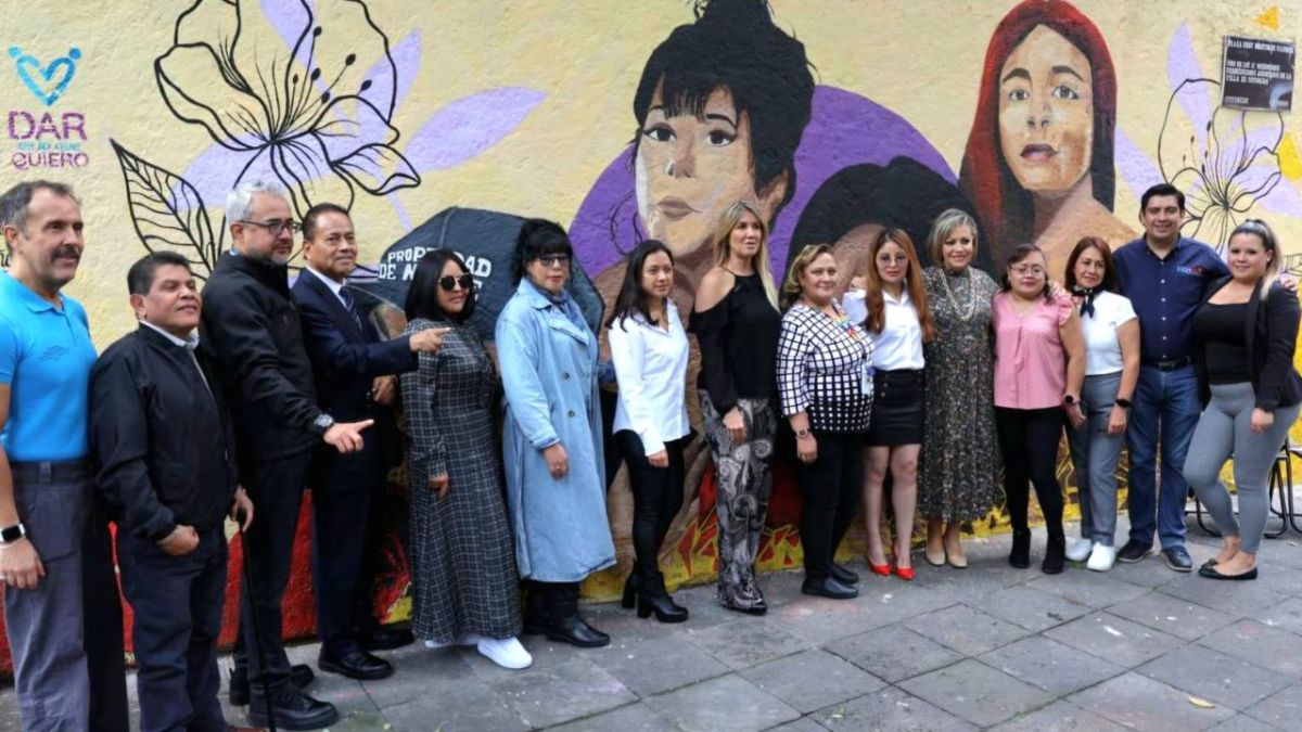 Concientizan sobre violencia de género con mural en Coyoacán; incluyen a mujeres víctimas de ataques con ácido