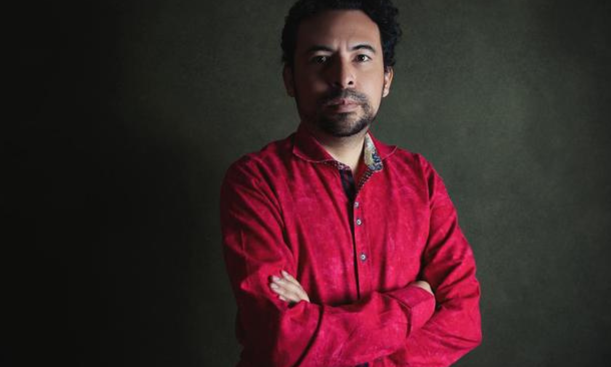 El escritor Demian Marín resultó ganador de uno de los premios de cuento más importantes del país por su libro "Historias corporales".