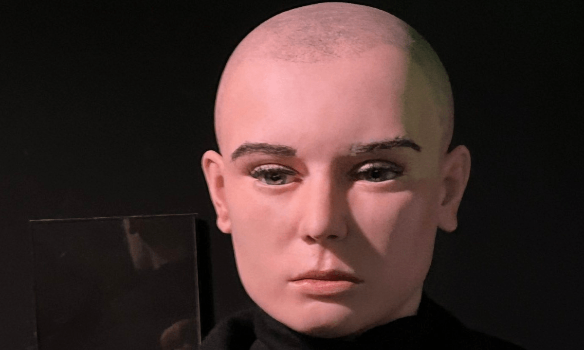 La dureza de las críticas obligaron al National Wax Museum a retirar la figura en honor a la cantante Sinéad O'Connor.