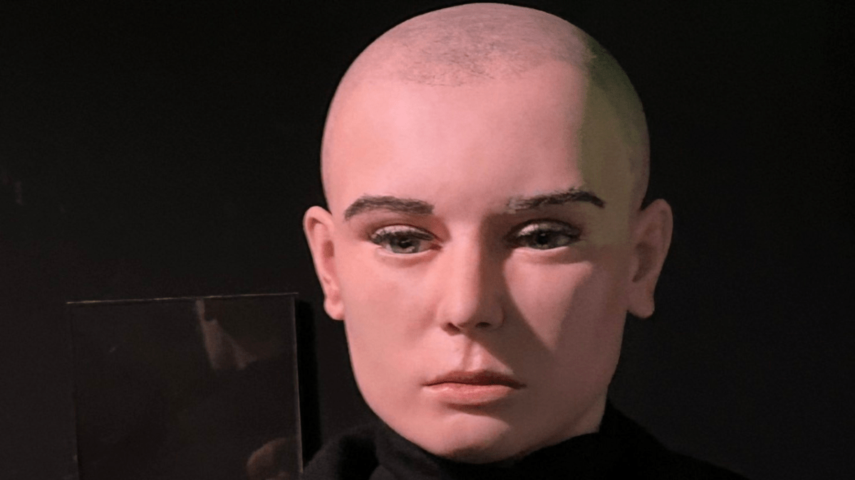 La dureza de las críticas obligaron al National Wax Museum a retirar la figura en honor a la cantante Sinéad O'Connor.