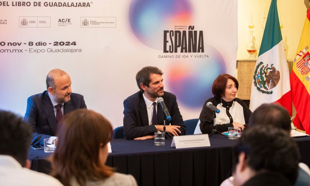España impulsará su presencia en la FIL de Guadalajara como "proyecto de Estado"