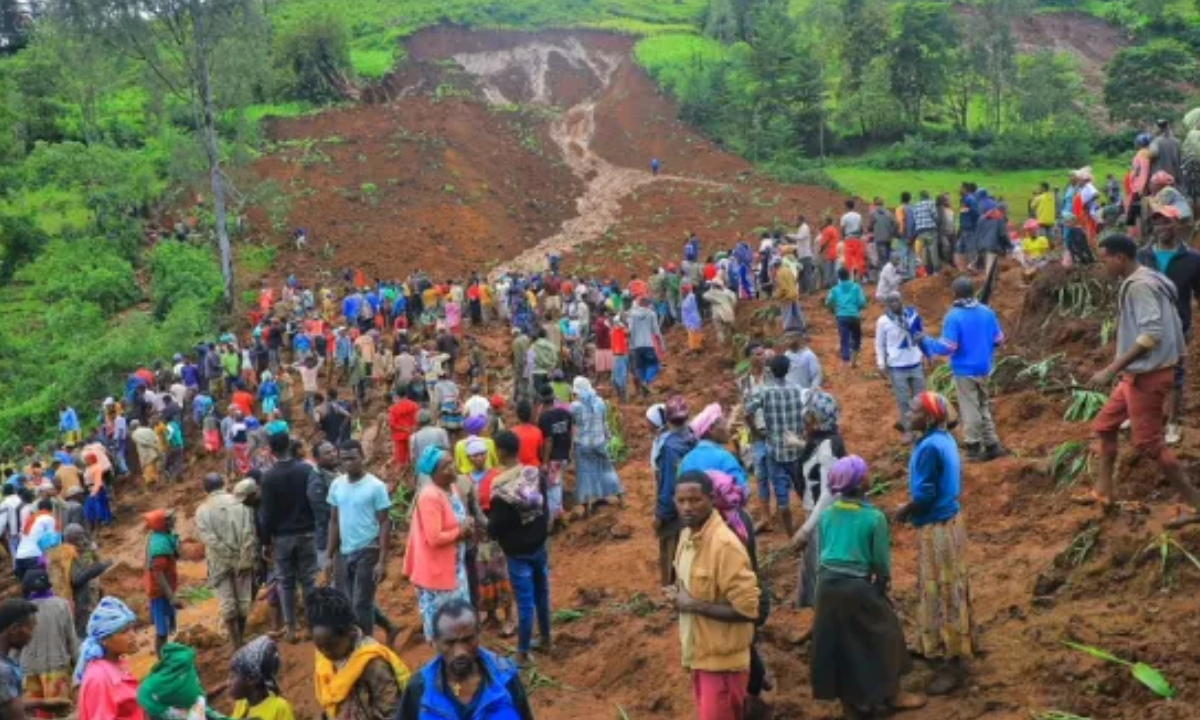 Las muertes por el deslizamiento de tierra en Etiopía asciende a más de 200