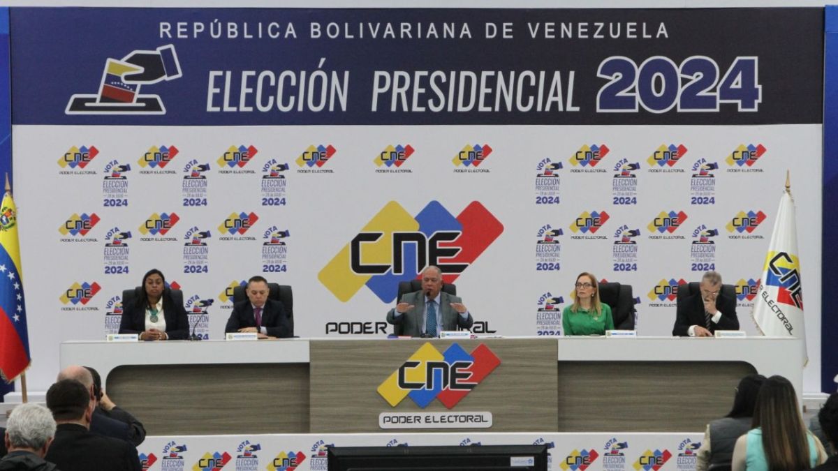 Crece la presión en Venezuela ante atraso de anuncio oficial de resultados