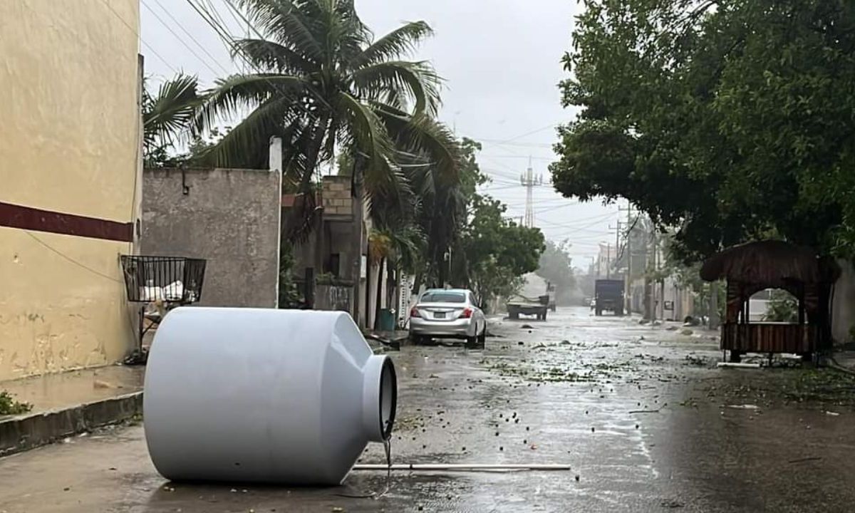 El Gobierno del Estado ha implementado una zona de prevención por efectos de huracán desde Puerto Costa Maya hasta Cancún, incluyendo Cozumel