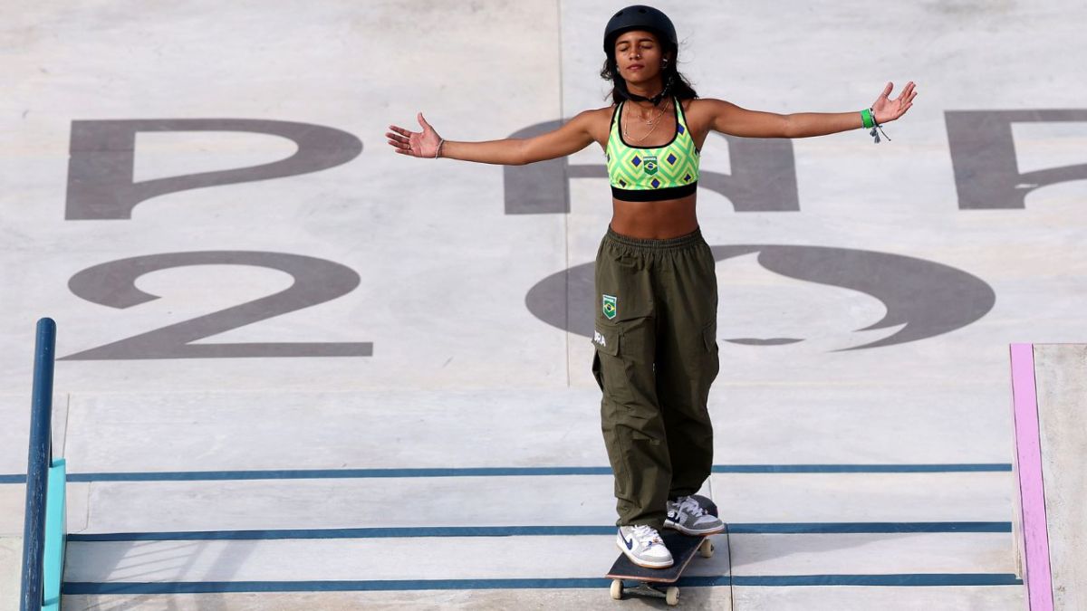 A sus 16 años, la patinadora brasileña, Rayssa Leal, obtuvo su segunda medalla en Paris 2024 en skateboarding