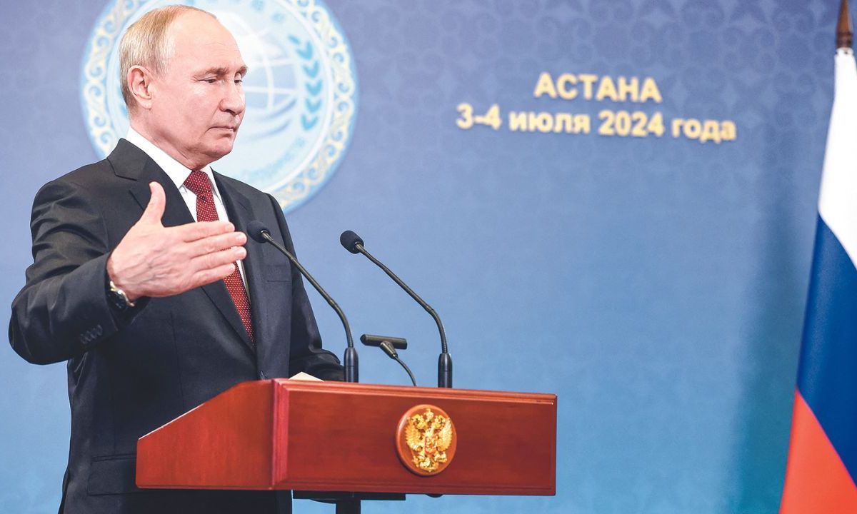 El presidente ruso, Vladimir Putin, afirmó ayer que considera "muy en serio" los comentarios del candidato presidencial estadounidense