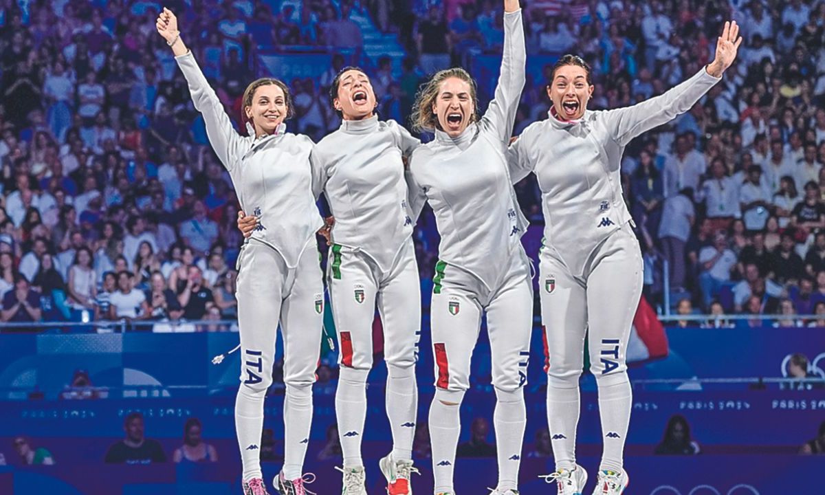 El equipo italiano compuesto por Alberta Santuccio, Giula Rizzi, Rossella Fiamingo y Mara Navarria superaron al combinado de Francia con una final que dejó un resultado de 30-29