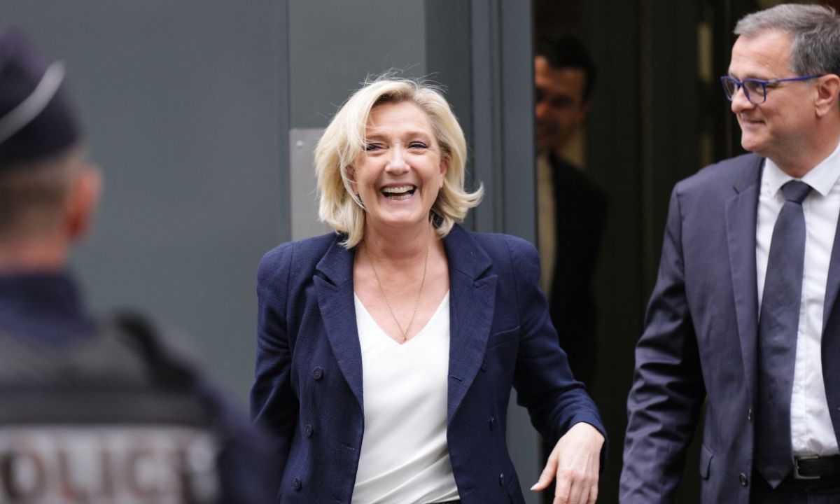 MAYORÍA. Varios candidatos ya se retirarón de la segunda vuelta para evitar la victoria del partido dirigido por Marine Le Pen.