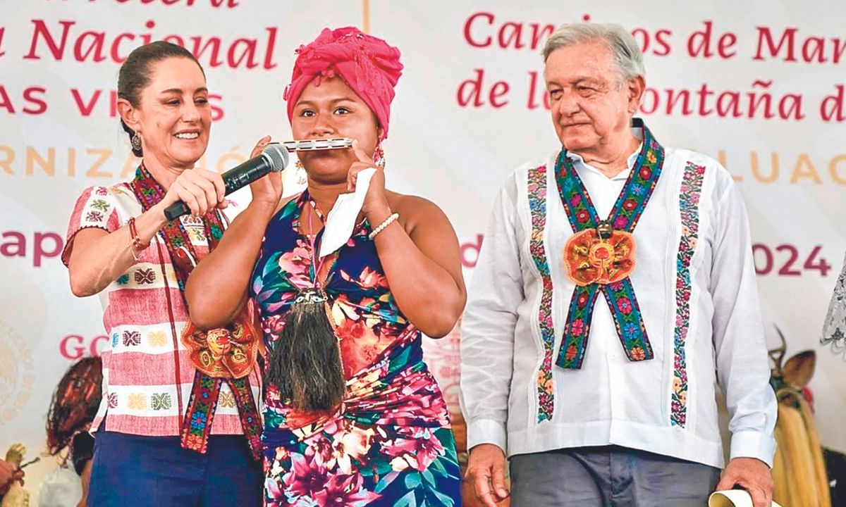 Evento. La virtual presidenta electa, Claudia Sheinbaum, y el presidente López Obrador inauguraron este domingo la carretera Las Cruces – Pinotepa Nacional en Guerrero.