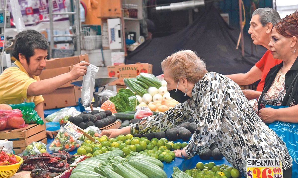 El alza que no cede de frutas, verduras y los precios de la energía impulsaron un rebote inflacionario en la primera quincena de julio