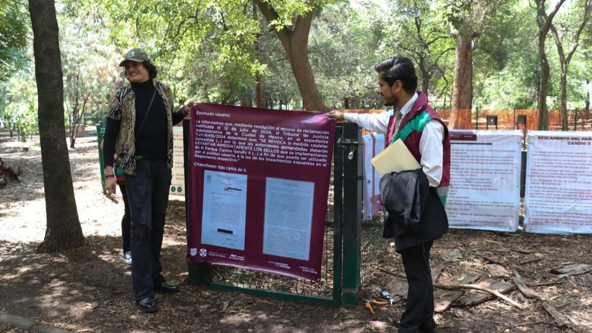 Felices. Los perritos y sus tutores regresaron alegremente al parque para disfrutar de este lugar, compuesto de 2 mil 848 metros cuadrados dividido en tres zonas con diversos juegos.