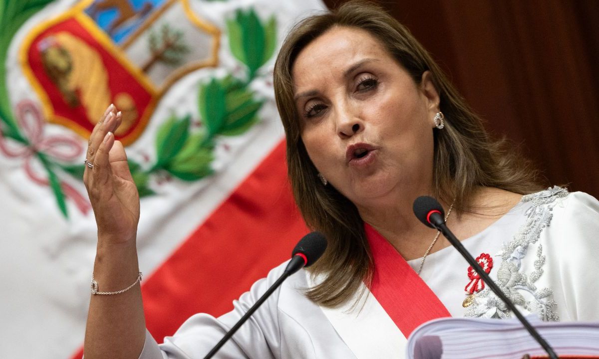 La presidenta de Perú, Dina Boluarte, investigada por la fiscalía por unos relojes de lujo que no declaró en sus bienes, aseguró en un mensaje a la nación