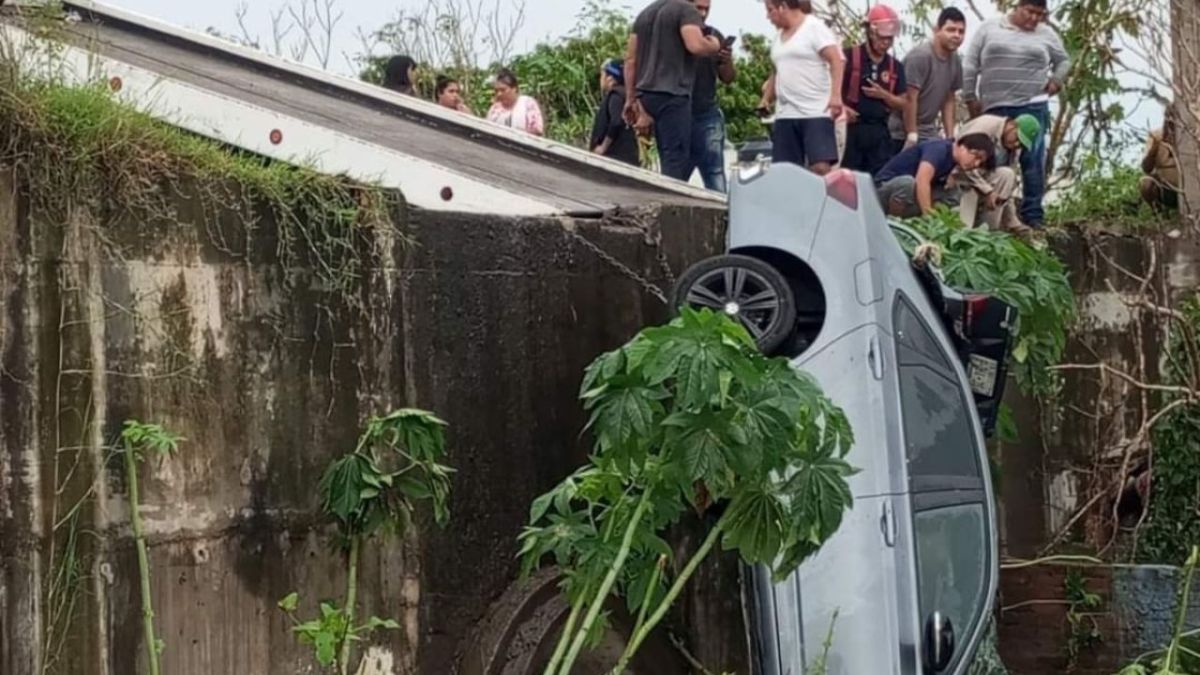 Luto. La Diócesis de Veracruz informó que el sacerdote Felipe Castillejos murió tras caer a un canal de aguas negras, por lo que lamentó el deceso.