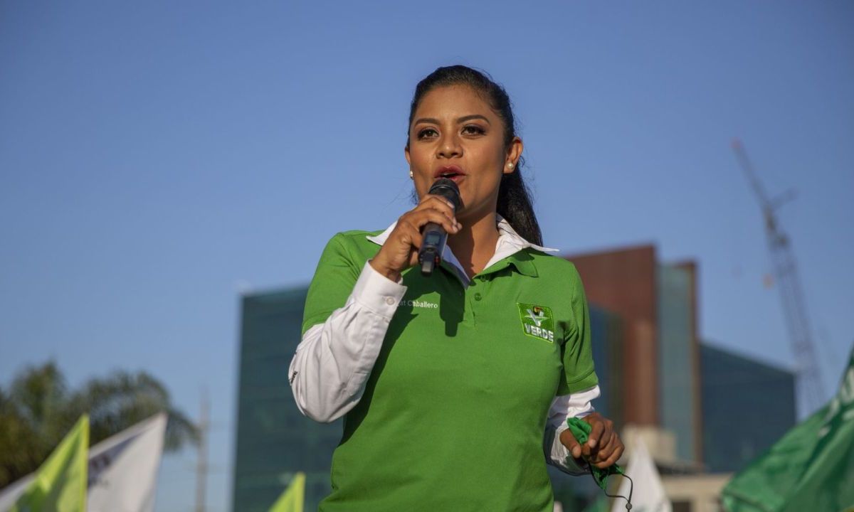 OTRA VEZ. La alcaldesa de Tijuana, Montserrat Caballero Ramírez, impidió que una regidora usara “su elevador”.