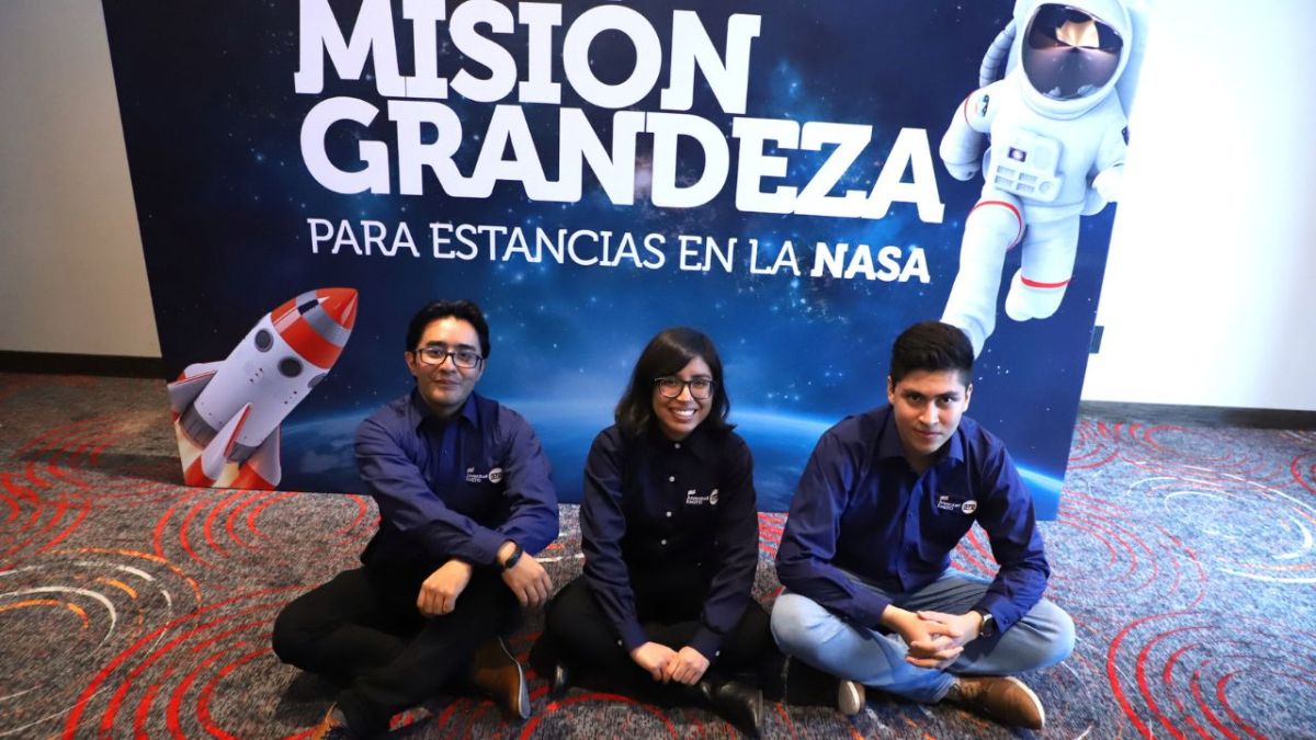 ENTUSIASMADOS. Los jóvenes guanajuatenses van a la estancia de la NASA dispuestos a aprender y regresar a compartir sus conocimientos.