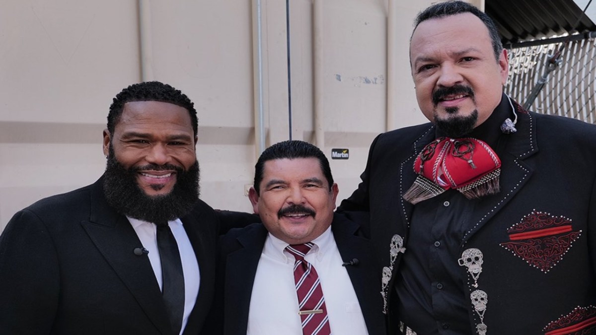 Foto: ABC/Randy Holmes/Pepe Aguilar se presentó con Jimmy Kimel como parte de su show "Jaripeo sin fronteras"