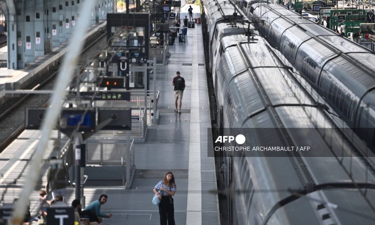 Red de trenes de alta velocidad en Francia sufre sabotaje a unas horas de la inauguración de los Juegos Olímpicos.