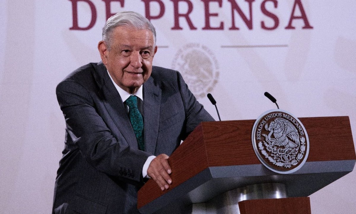 El presidente AMLO reiteró que en menos de 50 días se jubilará y descartó que busque convertirse en el líder moral de la 4T.