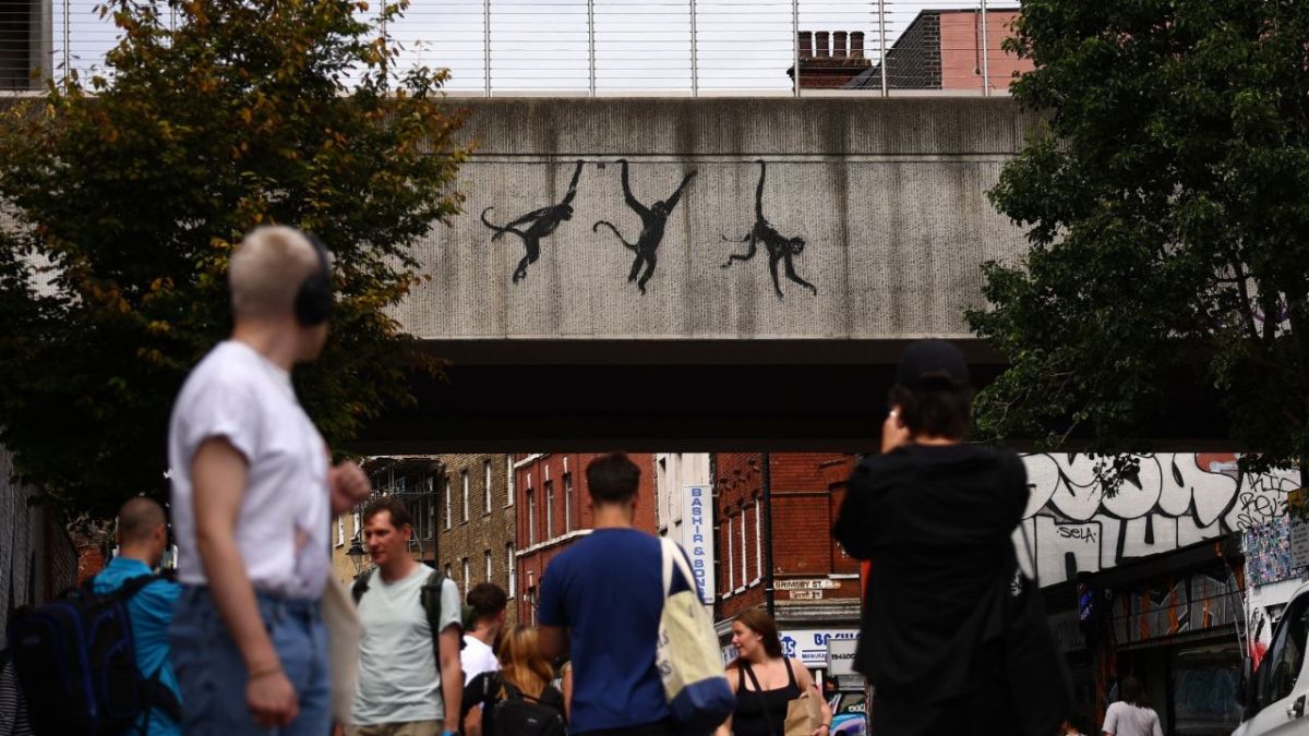 Banksy sorprende en Londres con sucesivos graffitis de animales