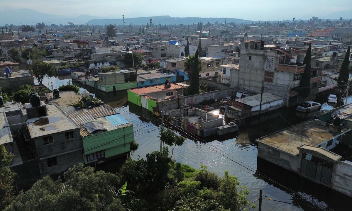 Inundaciones en Chalco, por problema estructural: AMLO