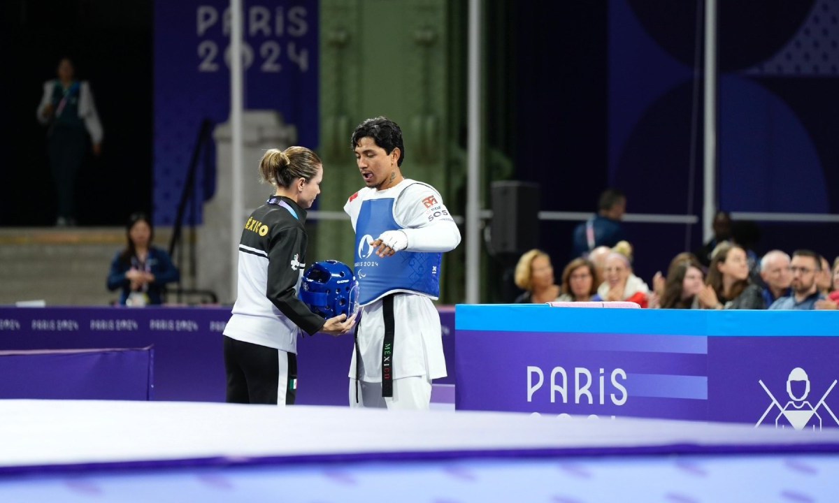 Juan Diego García se instaló en la ronda de repechaje que le daría acceso a una pelea más por la medalla de bronce, en el para taekwondo