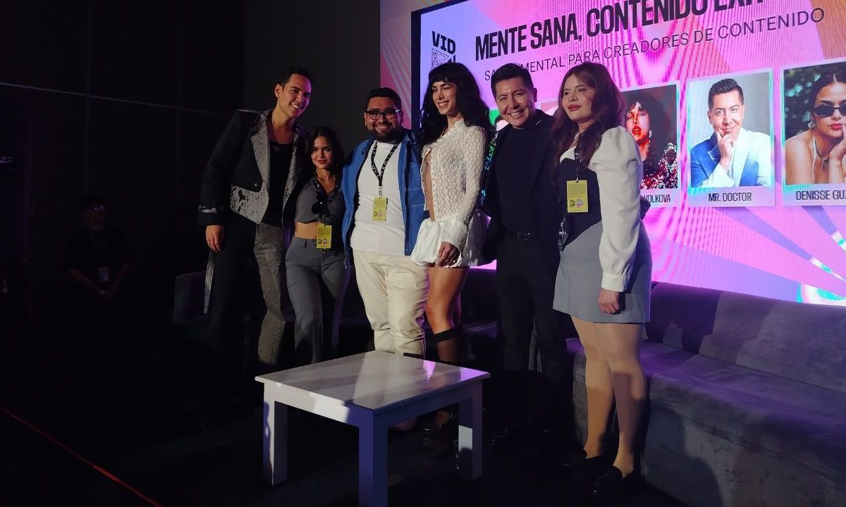 VidCon México 2024, Día 2: activismo, salud mental, la expansión de la creatividad, el SAT y la sororidad