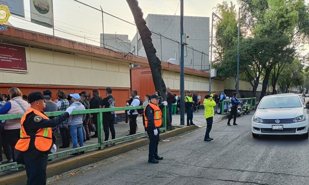 Más de mil multas a conductores dejó el regreso a clases en CDMX