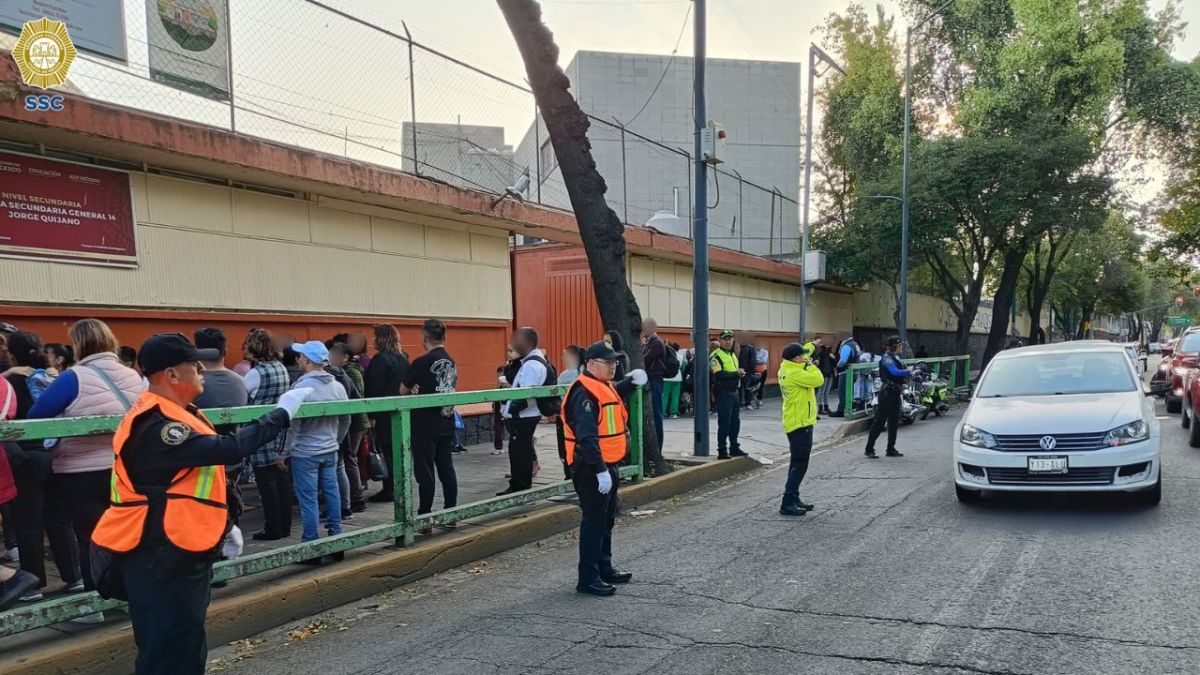 Más de mil multas a conductores dejó el regreso a clases en CDMX