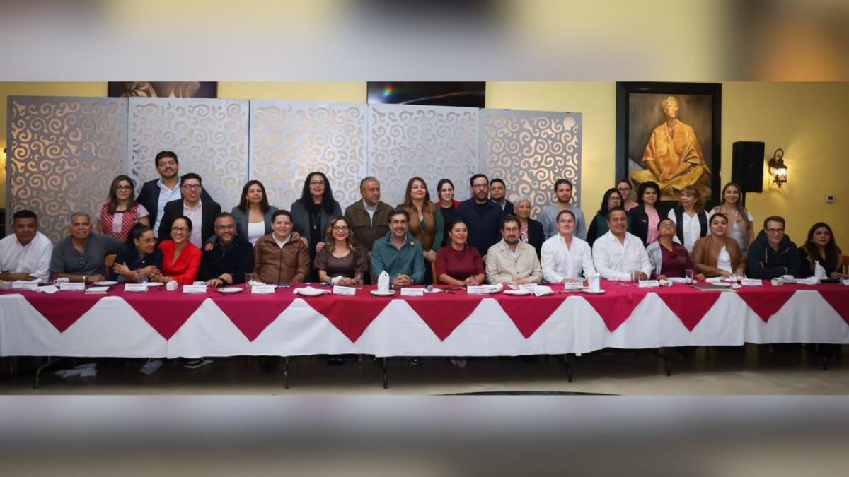 Acuerdan alcaldes y legisladores electos de Morena trabajar en unidad