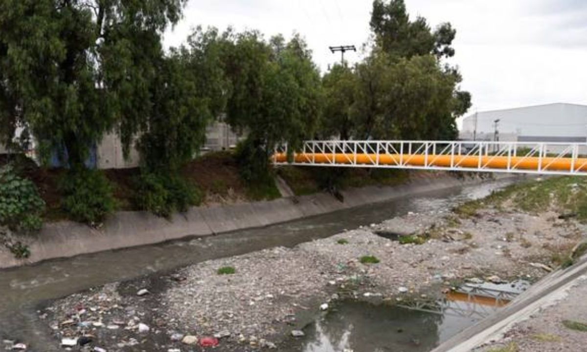 Vecinos encuentran cadáver flotando en las aguas del Río de los Remedios